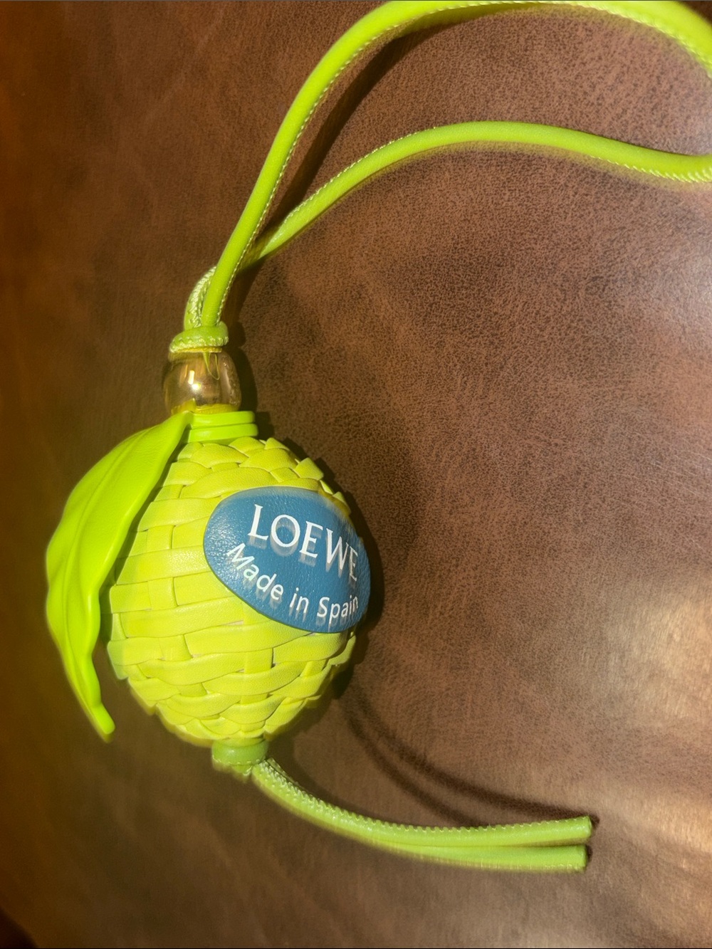 ๐๐ ๐ Loewe Bag Charm ๐โ๐ฉ๐ - Picture 8 of 10